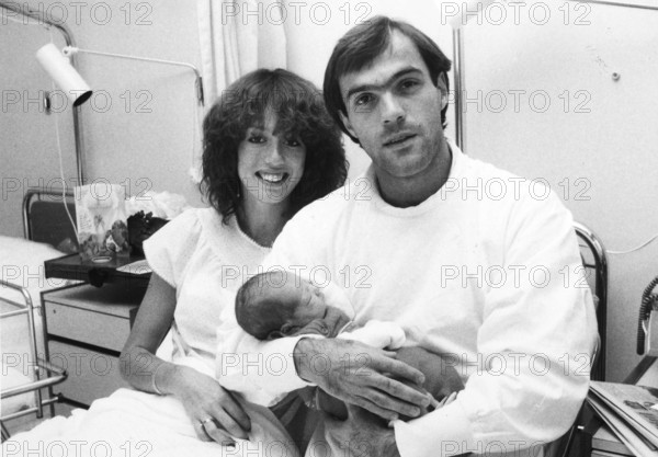 Ruedi Elsener with his wife Jenny Lee and daughter Nina, 1980.