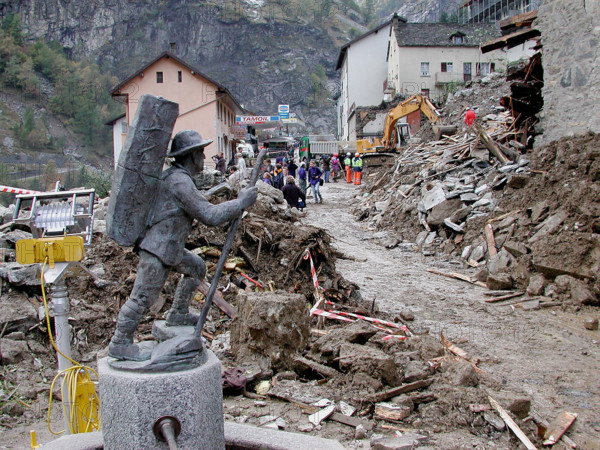The road in Gondo has now been cleared of rubble.