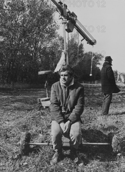 Norman Jewison on the set to Film In the Heat of the Night 1967.