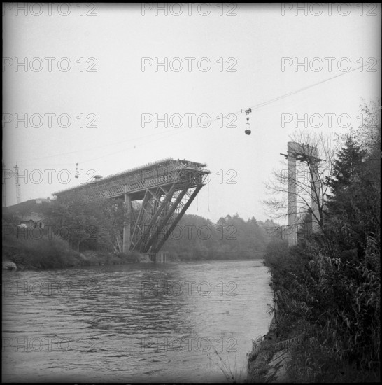 Weinland bridge under construction; 1957.