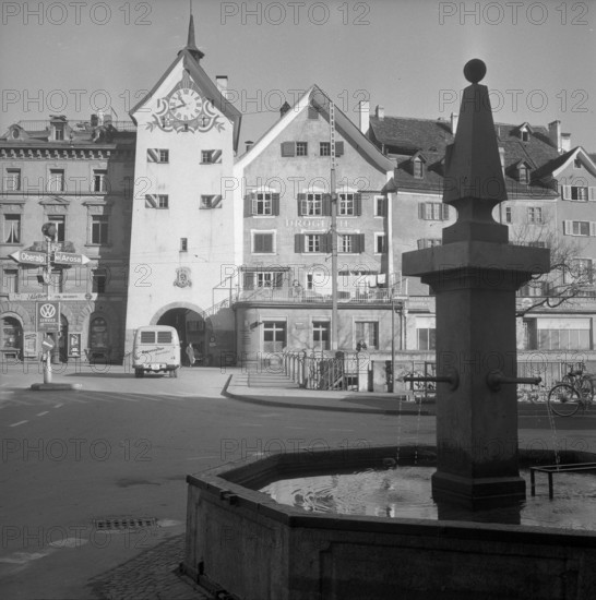 Chur: fountain near Obertor; 1957.