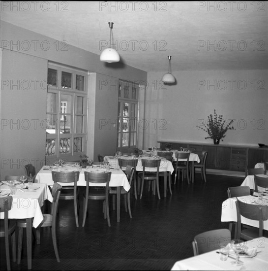 Psychiatric hospital in Basel, 1952