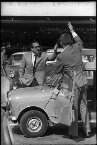 Squabble between car drivers