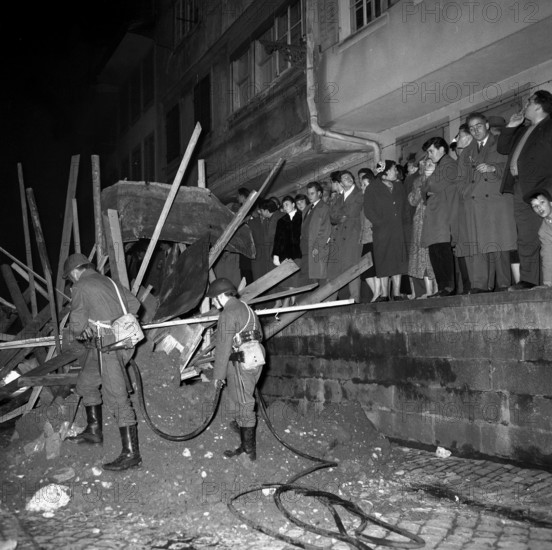 Civil defense training in Zug, 1958
