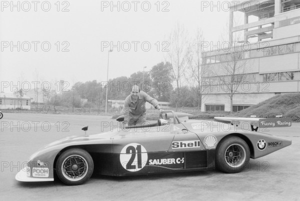 Peter Sauber with Sauber BMW racing car