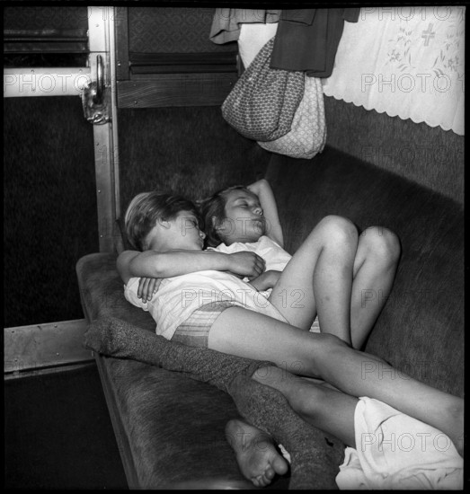 Refugees from Second World War; Children from Serbia; 1942