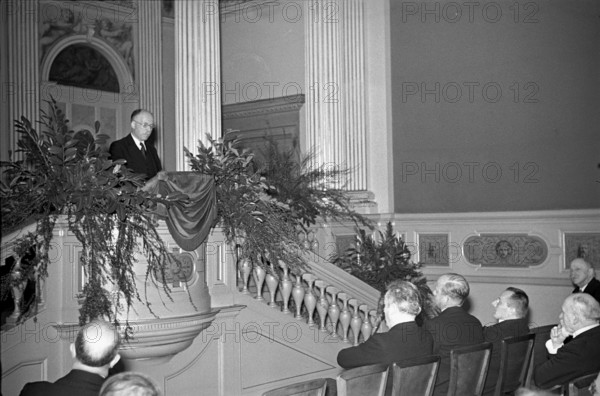 Leopold Ruzicka: Nobel Prize celebrant at ETH Zurich 1940
