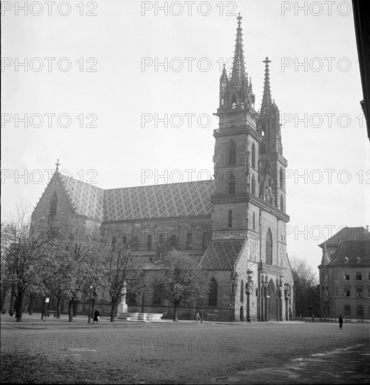 Basel Minster 1945