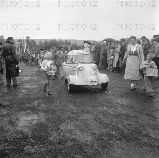 Inauguration of the new bridge over the Reuss; 1955
