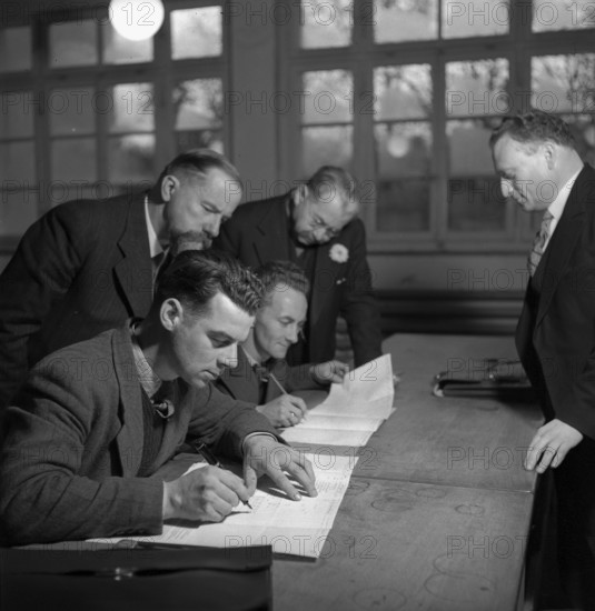 Examination for the confectioner master craftsman's diploma; 1942