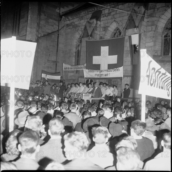Hungary revolt: demonstration at 5th anniversary, Zurich 1961