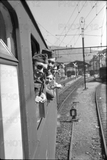 After WW2: arrival of American soldiers in Lucerne, 1945