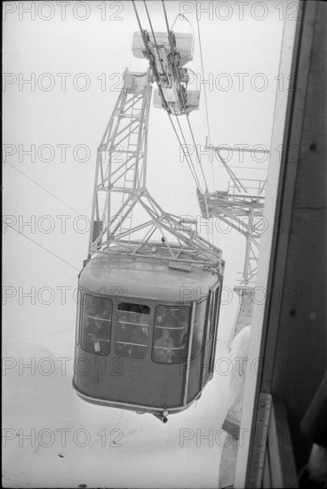 Schilthorn cableway, 1967