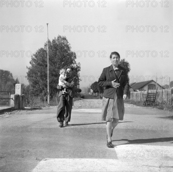 WW2: bombing in Delley 1944; family seeking shelter