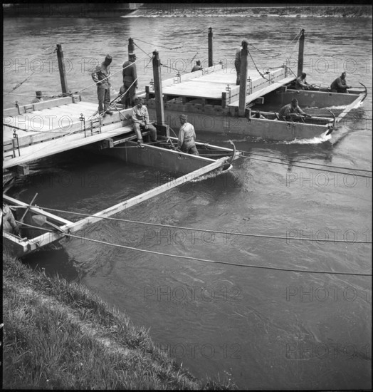 Swiss Pontoons, 1940