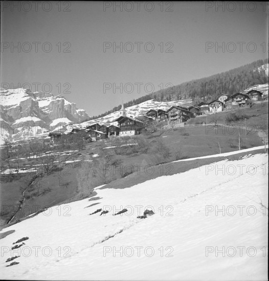 Valais village Albinen; 1941