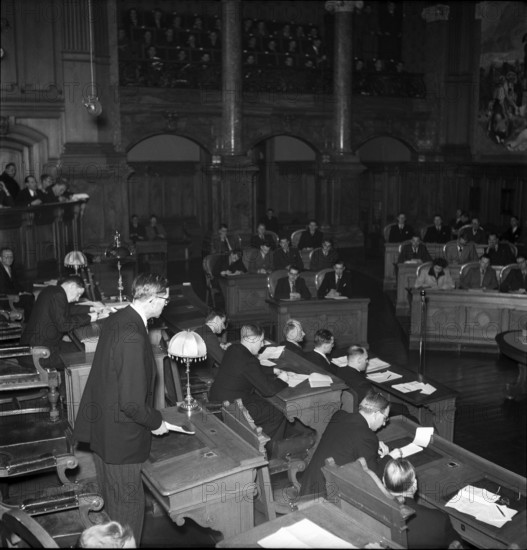 Creation, first delegates meeting of the Union of Swiss Youth Parliaments, umbrella organization of all existing swiss youth parliaments