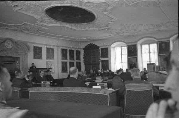 Hans Vollenweider in the courtroom, Murder trial, 1940