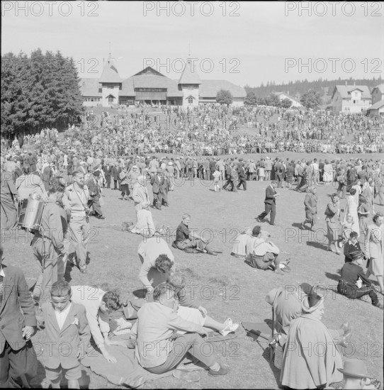 48th Marché-Concours Saignelégier, spectators, 1951