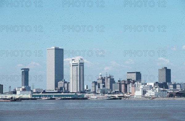 New Orleans skyline, 1976