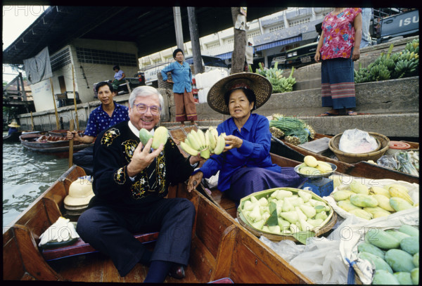 Manager of tourist services Lucerne Kurt Illi at the floating market, Thailand 1993
