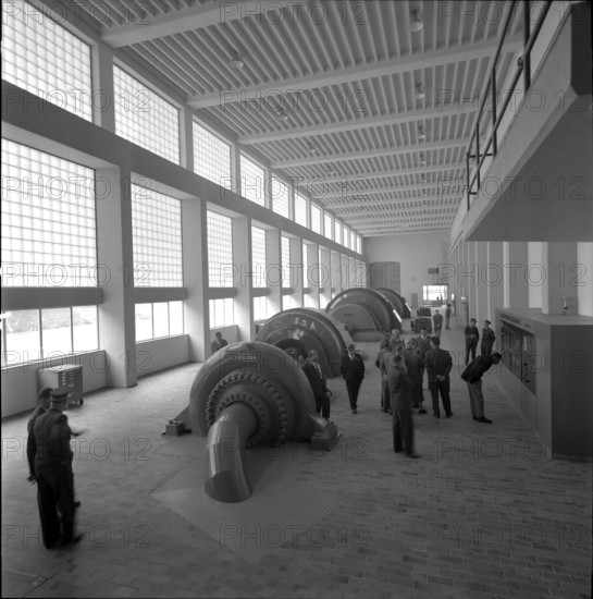 Albigna-Löbbia power station, turbine room 1960