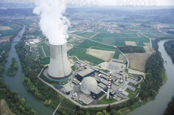Nuclear power plant Gösgen on the Aare, 1986