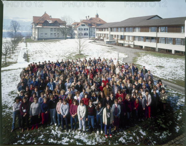 Students and teachers of the cantonal agricultural school Schwand, 1984