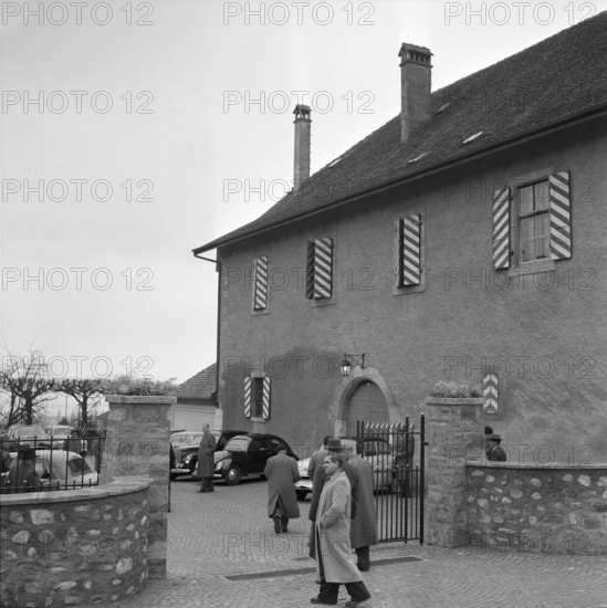 Lausanne"", wine auction, Abbaye du Mont, 1955
