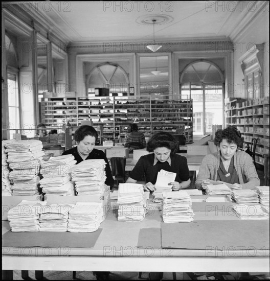 News of the civilian population, Red Cross 1943