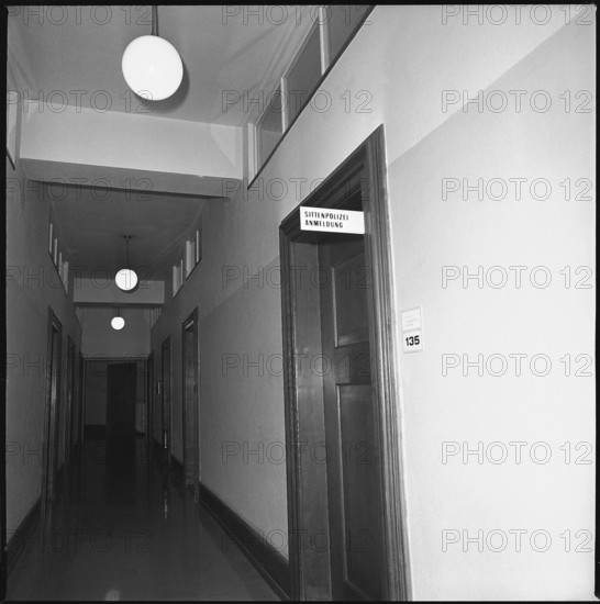 Corridor with doorplate Vice Police Zurich 1969