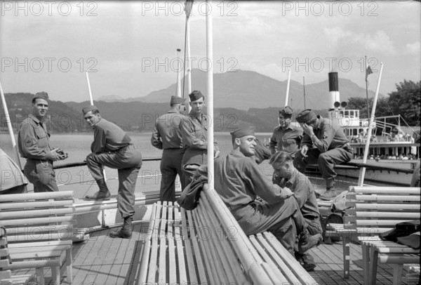 After WW2: American soldiers on steam boat, Lucerne, 1945
