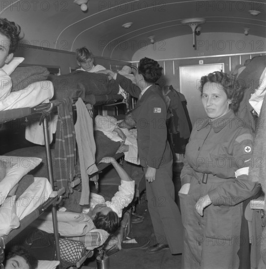 Red Cross hospital train for refugees from Hungary, Buchs 1956