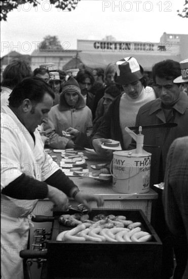 International match Switzerland - Italy 1972: Sausage stand
