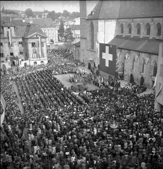 Zurich; National Holiday celebration 1944