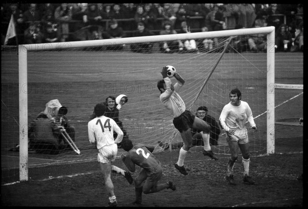 NLA 1969/70: FC Zurich - FC Basel; Keeper Kunz