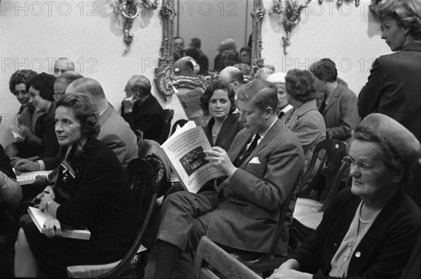 Fine arts auction at Galerie Stuker Berne; 1962