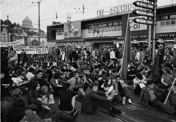 Sit-in; protest against justice, Zurich 1969