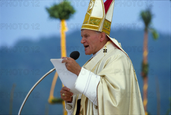 Pope visits Switzerland 1984, Lucerne: John Paul II