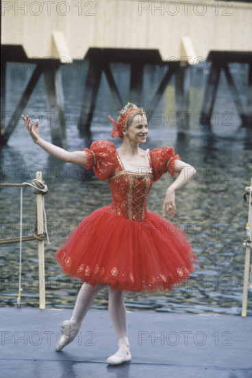 Opening of Chapel Bridge; ballet dancer 1994