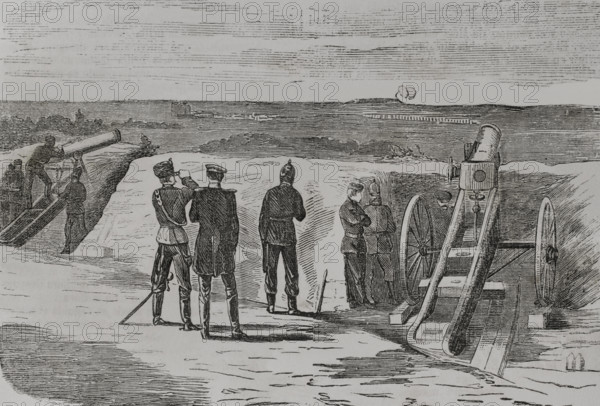 Franco-Prussian War (1870-1871). Siege of Metz (19 August to 27 October 1870). Prussian artillery battery. Engraving. ""Historia de la Guerra de Francia y Prusia"" (History of the War between France and Prussia). Volume I. Published in Barcelona, 1870.