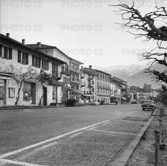 Ascona, Piazza; 1960