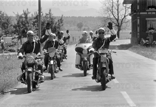 Tour de Suisse 1967: Motorcycle police officers