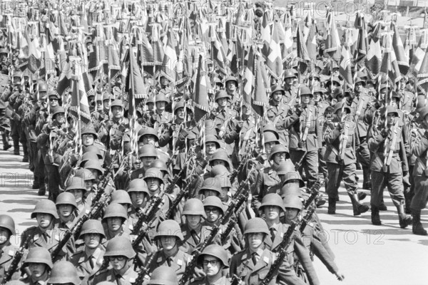 Military parade at the Army Days of Expo 1964