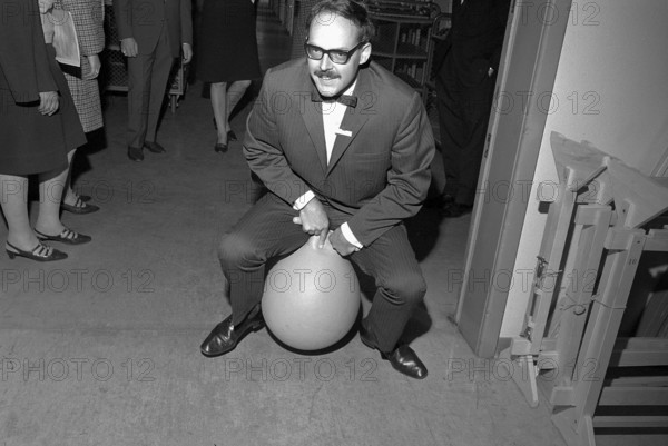 Bouncy ball, 1968