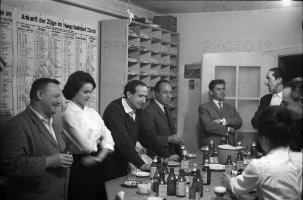 Ringier Picture Service: Sausage Party, 1963