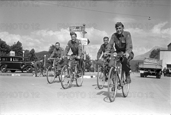 After WWII: American soldiers in Lucerne, 1945