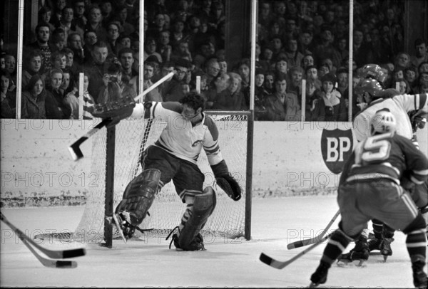 Ice hockey international match Switzerland  Czechoslovakia 1971