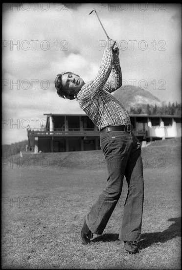 Gustav Bubi Scholz playing golf, 1972