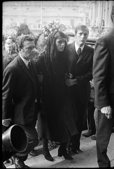 Funeral of Jo Siffert, Freiburg 1971; widow Simone SiffertGuhl